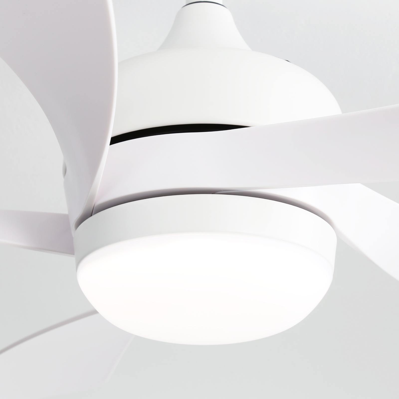 52″ Smart ABS Blades Ceiling Fan